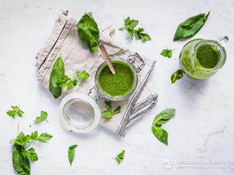 5-Minute Italian Salsa Verde