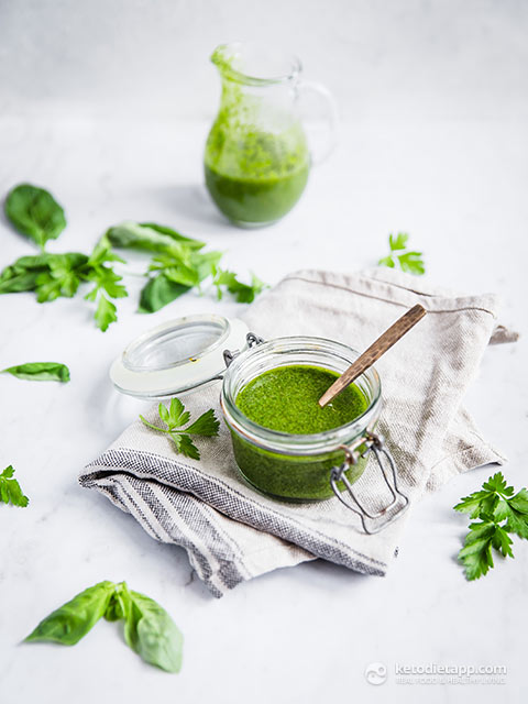 5-Minute Italian Salsa Verde