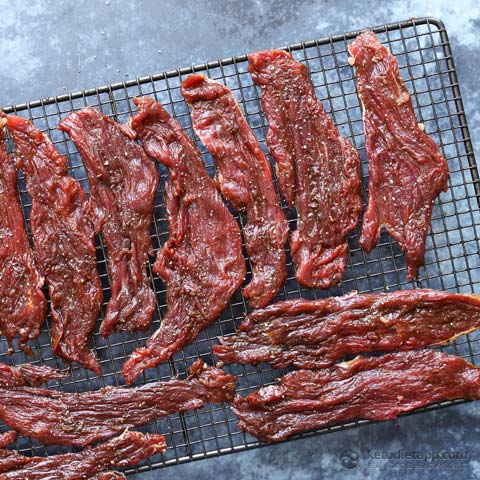 The Best Low-Carb Homemade Beef Jerky