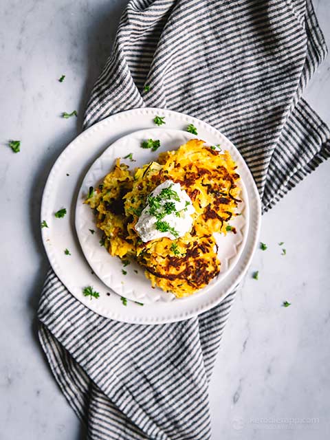 Low-Carb Halloumi & Vegetable Fritters