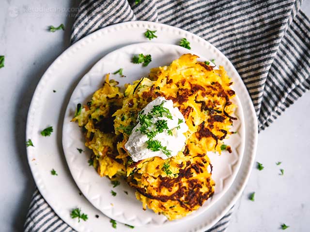 Low-Carb Halloumi & Vegetable Fritters