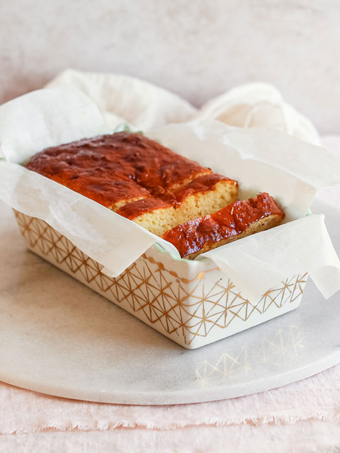 Low-Carb Orange Drizzle Cake