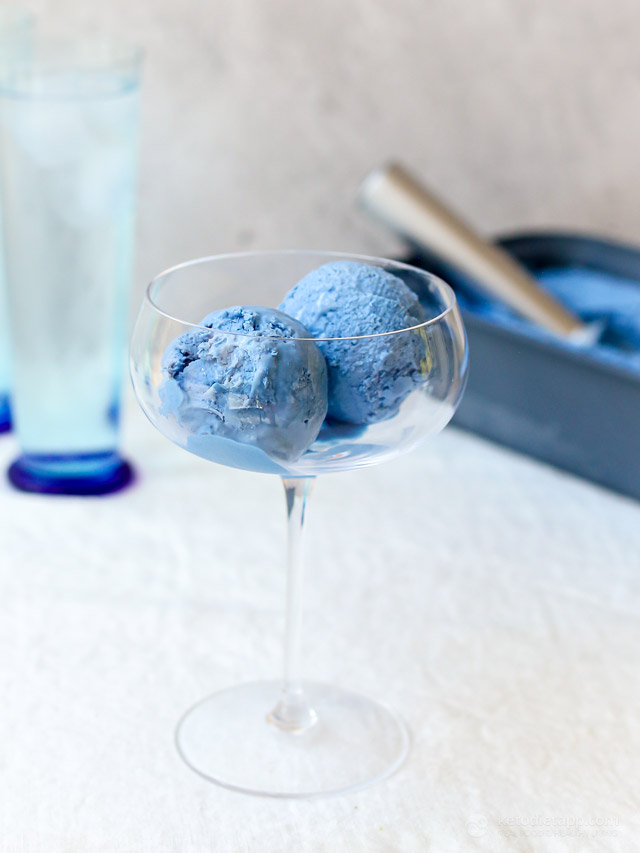 Keto Blue Moon Ice Cream (No Churn Smurf Ice Cream)