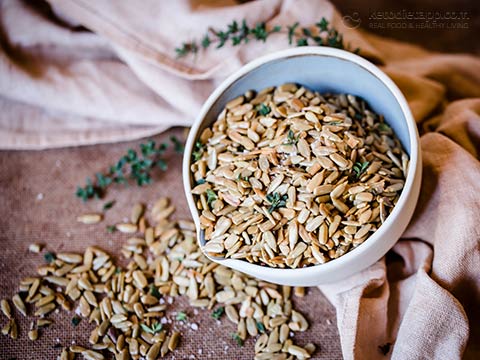 Keto Roasted Thyme Sunflower Seeds