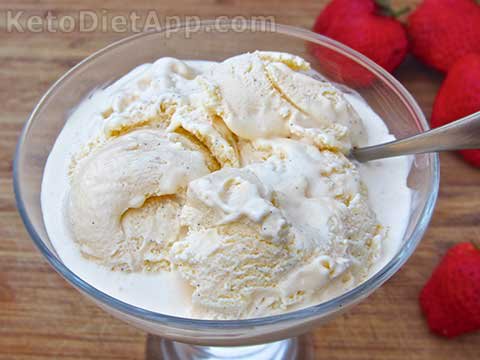 Creamy Low-Carb Vanilla Froyo